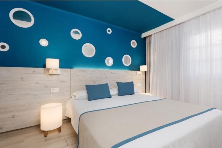 Appartamento con 2 Camere da Letto (2 Adulti + 2 Bambini)